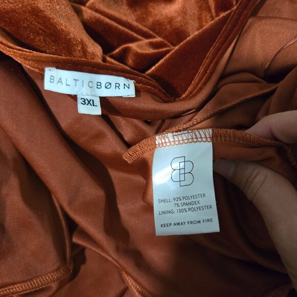 Sz 3XL Baltic Born Meghan Velour Wrap Gown in Rust - Picture 4 of 11